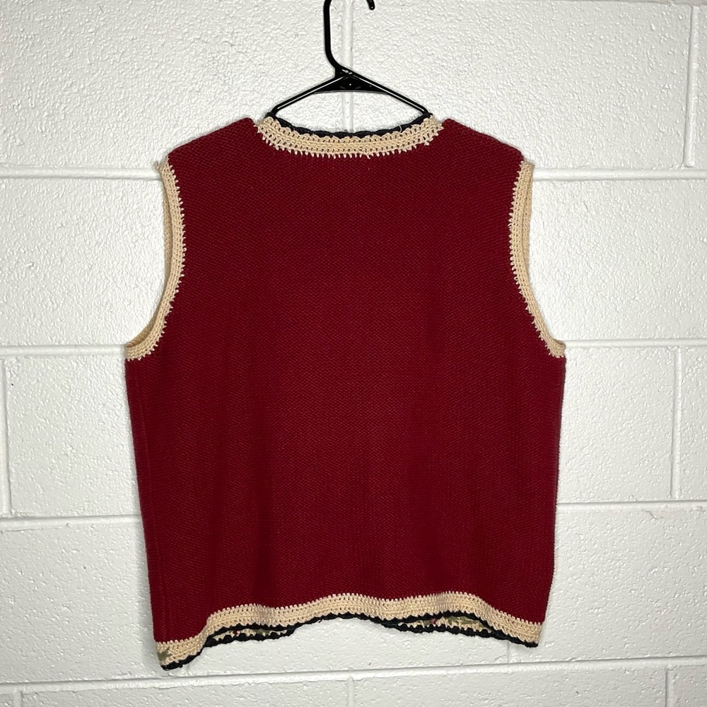 < Vintage “Sang Life” Red Knit Sweater Vest > - Picture 3 of 3